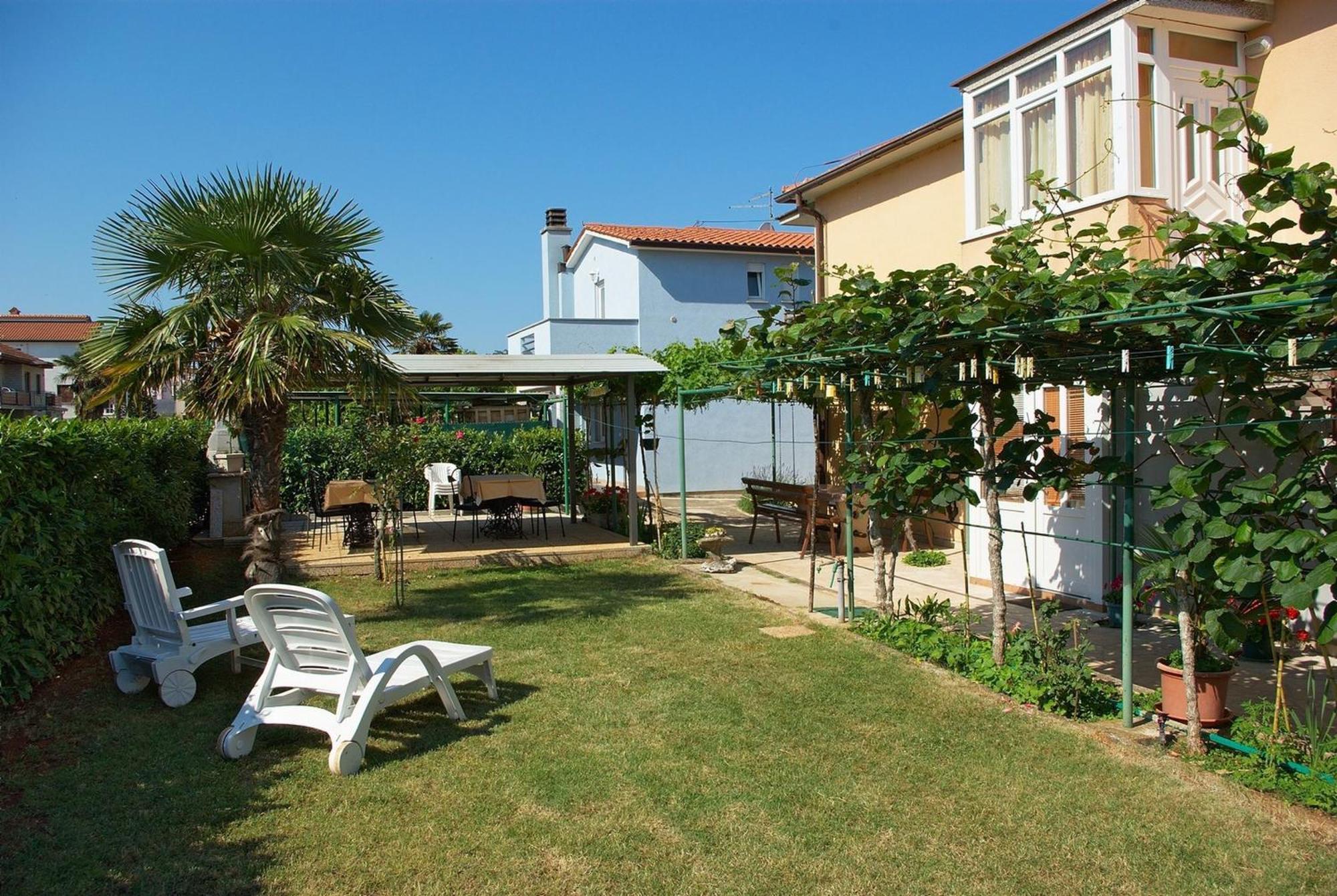 Apartments & Rooms Barbara Умаг Екстериор снимка
