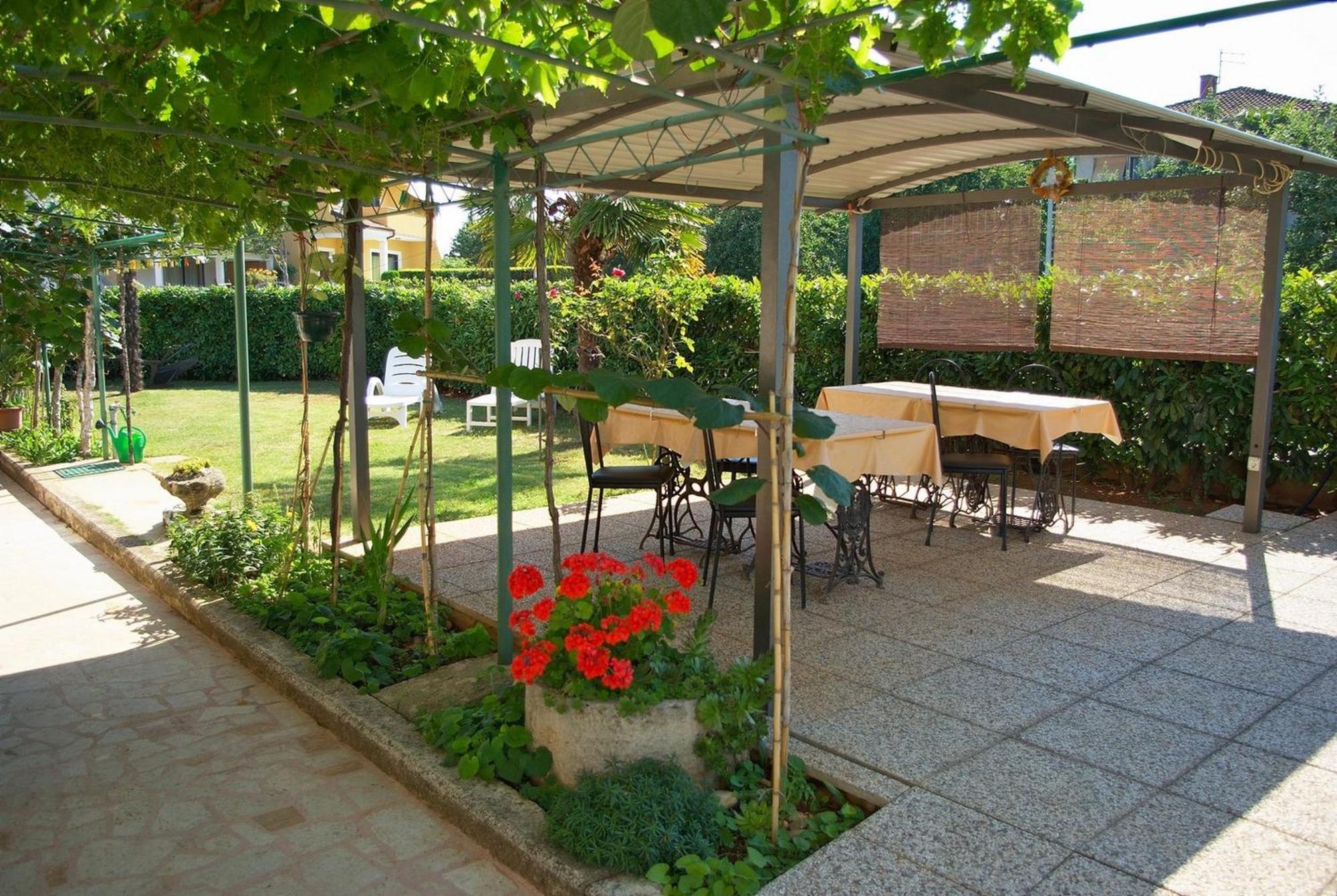Apartments & Rooms Barbara Умаг Екстериор снимка
