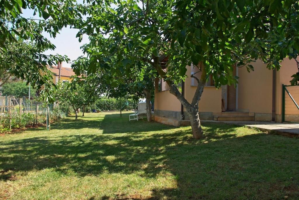 Apartments & Rooms Barbara Умаг Екстериор снимка